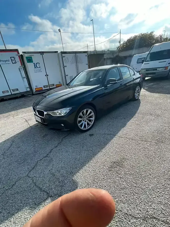 Usata BMW 320 163 CV (119 kW) 2014 Nero Berlina