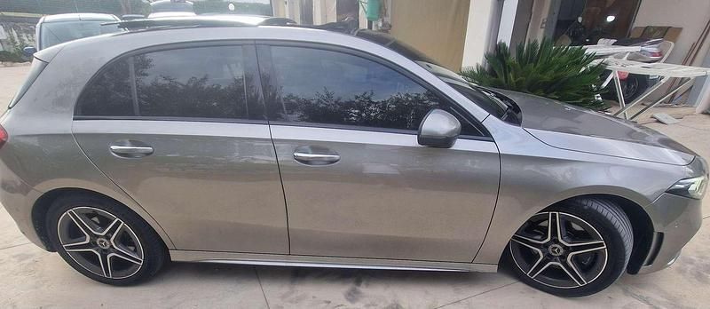 Usata Mercedes A220 Premium 190 CV (139 kW) 2019 Grigio Berlina