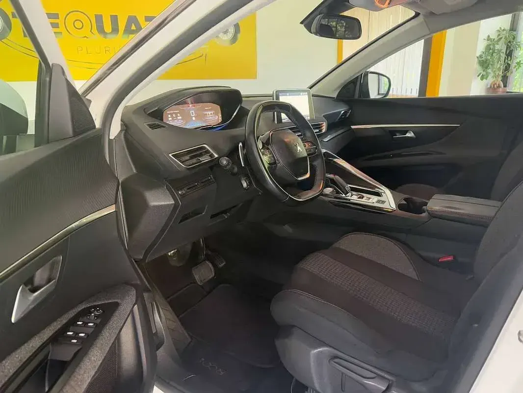 Usata Peugeot 3008 Allure 131 CV (96 kW) 2018 Bianco SUV