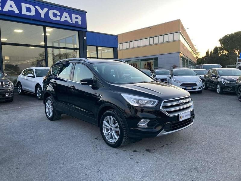 Usata Ford Kuga Business Edition 120 CV (88 kW) 2018 Nero SUV