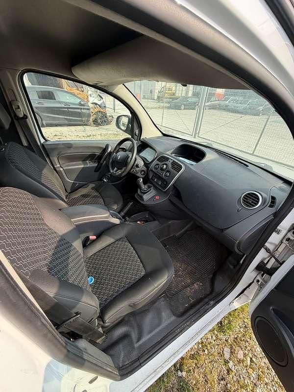 Usata Renault Kangoo 90 CV (66 kW) 2016 Monovolume