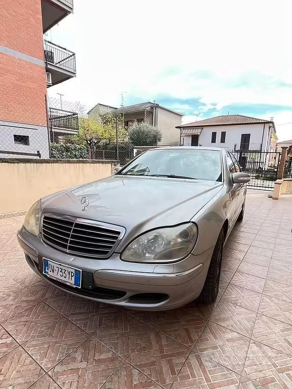 Usata Mercedes S320 204 CV (150 kW) 2003 Grigio Berlina