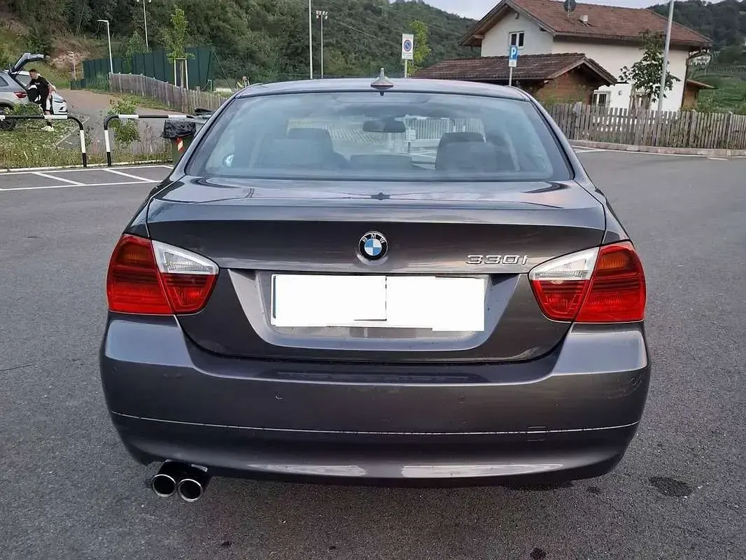 Usata BMW 330 258 CV (189 kW) 2005 Grigio Berlina