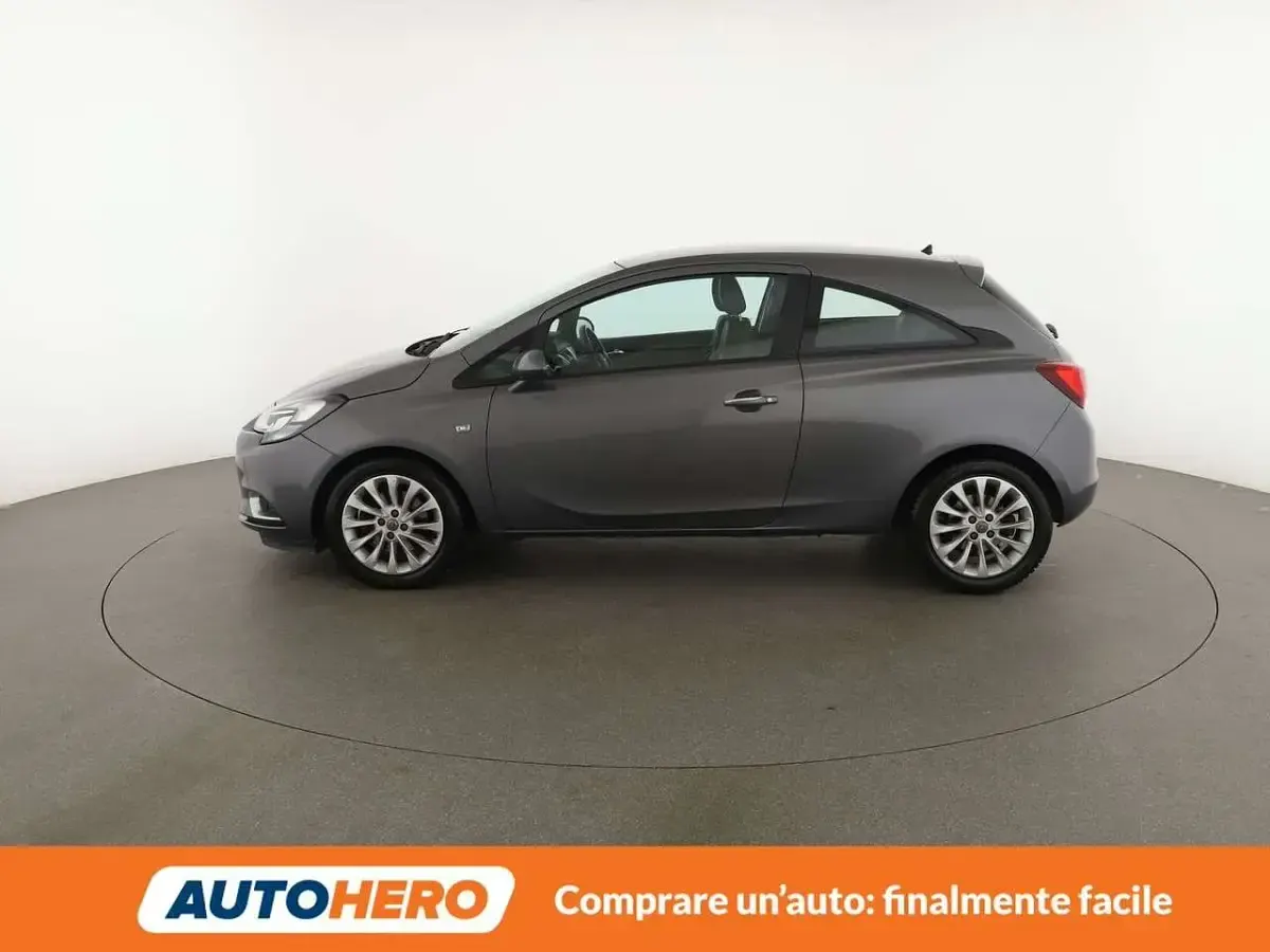 Usata Opel Corsa Cosmo 95 CV (69 kW) 2015 Grigio Utilitaria