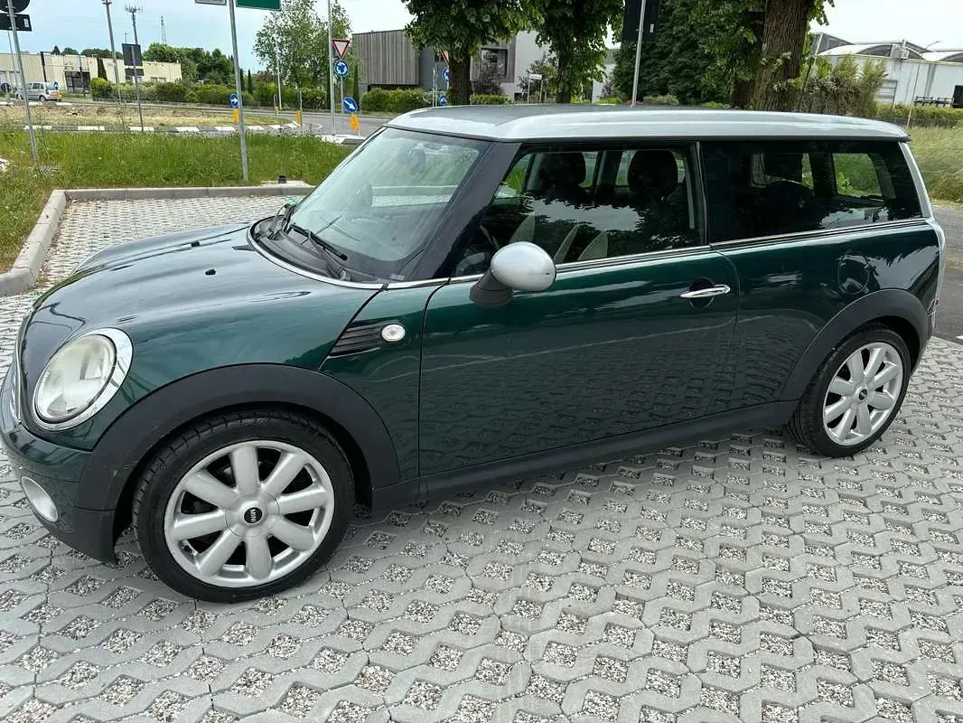 Usata Mini Cooper Clubman 120 CV (88 kW) 2010 Verde Station wagon