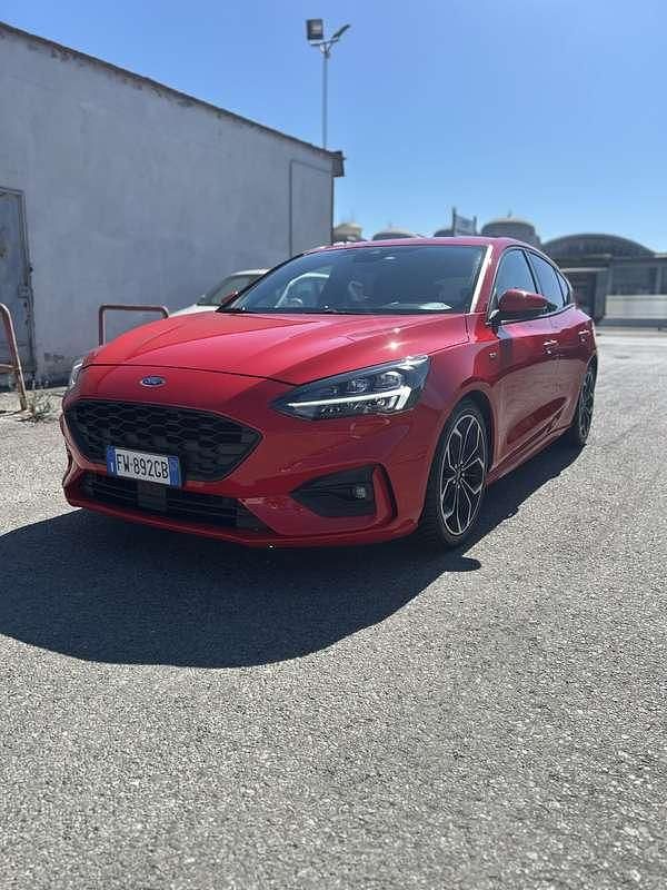 Usata 2019 Ford Focus ST-Line | 15.500 € (Cara) - Immagine 1/4