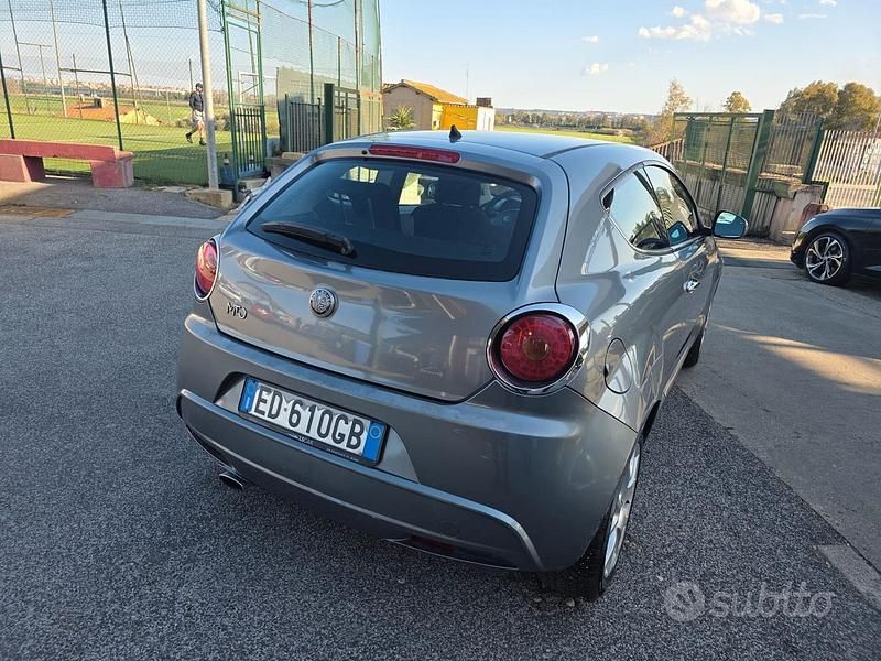 Usata Alfa Romeo MiTo 120 CV (88 kW) 2011 Grigio Utilitaria