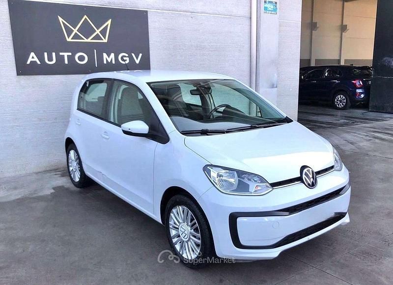Begagnad VW up! Move 65 HK (47 kW) 2022 Vit Halvkombi