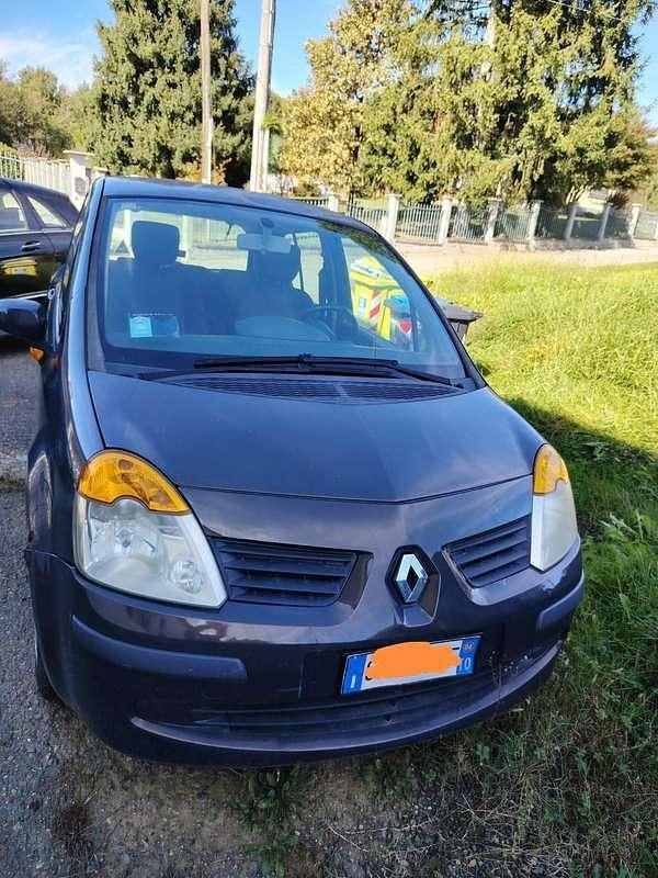 Usata Renault Modus Dynamique 65 CV (47 kW) 2004 Grigio Monovolume