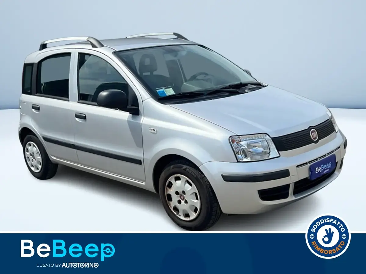Usata Fiat Panda Active 69 CV (50 kW) 2011 Argento metallizzato Utilitaria