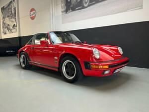Usata Porsche 911 Carrera Cabriolet 314 CV (230 kW) 1987 Rosso Cabrio