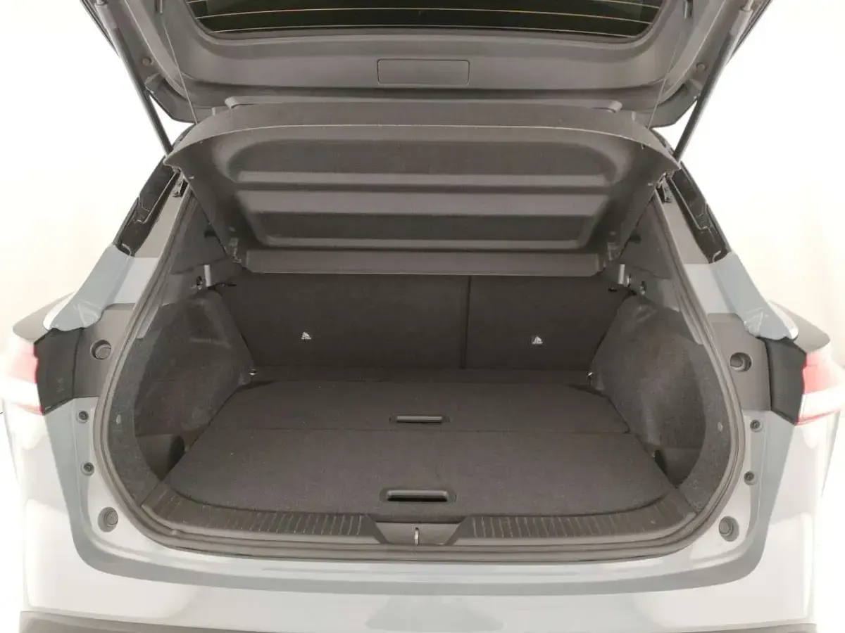 Usata Nissan Qashqai N-Connecta 140 CV (102 kW) 2023 Grigio SUV
