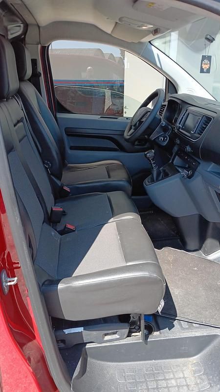 Usata Peugeot Expert 122 CV (89 kW) 2016 Rosso Furgone