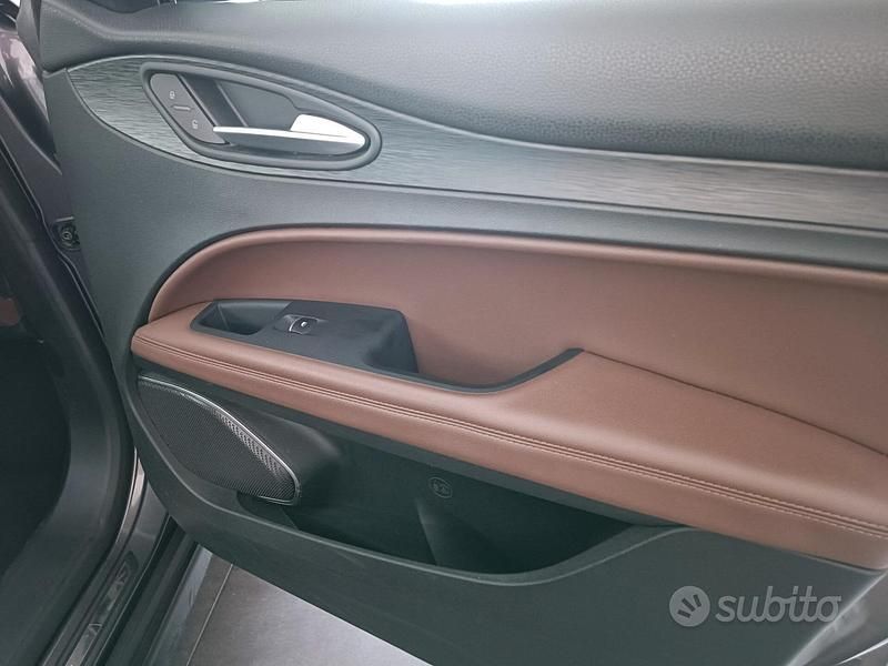 Usata Alfa Romeo Stelvio 160 CV (117 kW) 2019 Grigio SUV