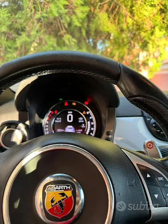 Usata Abarth 500C 140 CV (102 kW) 2015 Cabrio