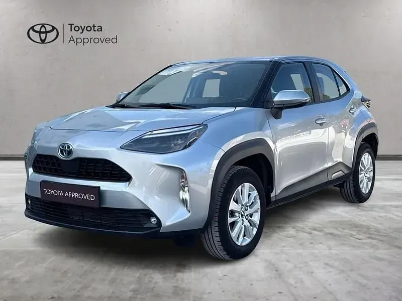 Gebraucht Toyota Yaris Cross Active 116 PS (85 kW) 2022 SUV