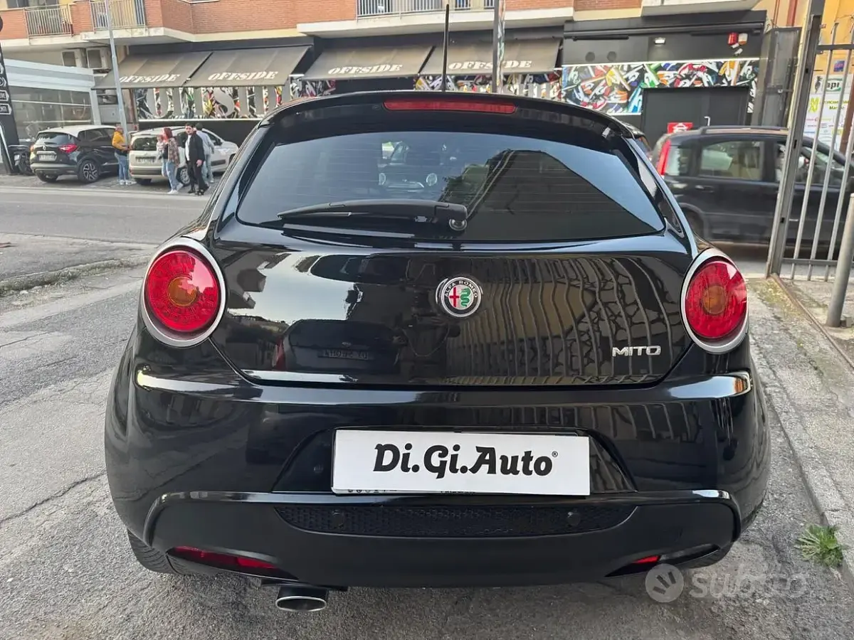 Usata Alfa Romeo MiTo Super 95 CV (69 kW) 2018 Nero Utilitaria
