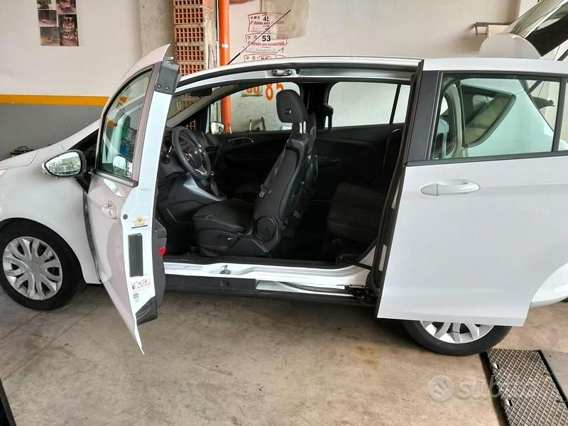 Usata Ford B-MAX 2017 Bianco Monovolume