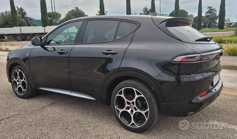 Usata Alfa Romeo Tonale 131 CV (96 kW) 2024 Nero SUV
