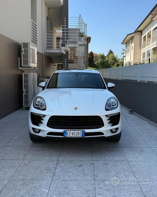Usata 2015 Porsche Macan S SUV | 38.000 € (Molto cara) - Immagine 1/4