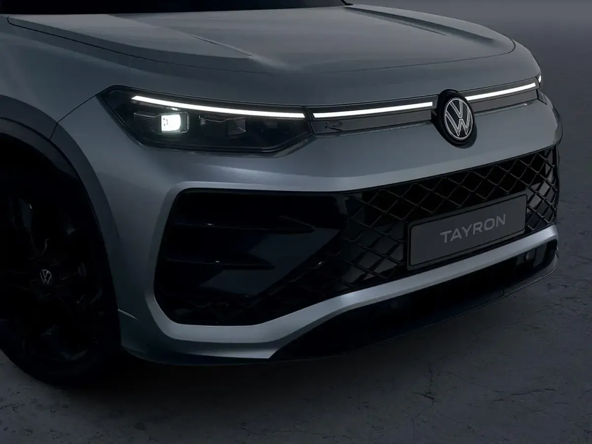 Nuova VW Tayron R-line Plus 150 CV (110 kW) 2026 Grigio SUV