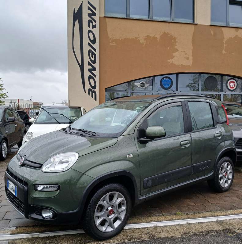 Usato 2016 Fiat Panda 4x4 1.2 Diesel 95 CV (16.000 €)