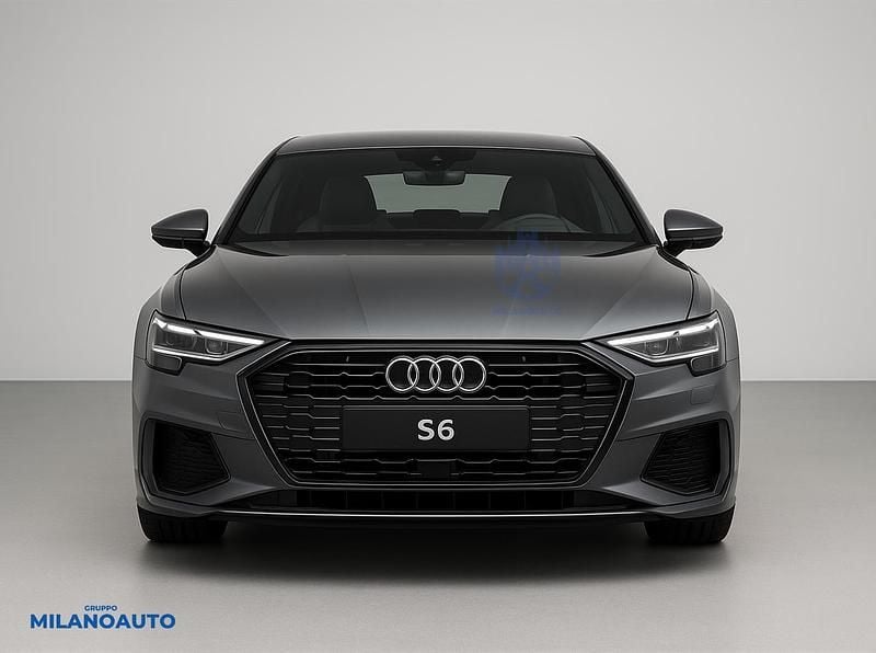 Usata Audi e-tron Sportback Edition .1 369 kW (503 CV) 2025 Grigio SUV