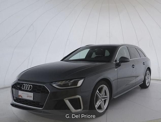 Usata Audi A4 S-Line 204 CV (150 kW) 2024 Grigio daytona perla Station wagon