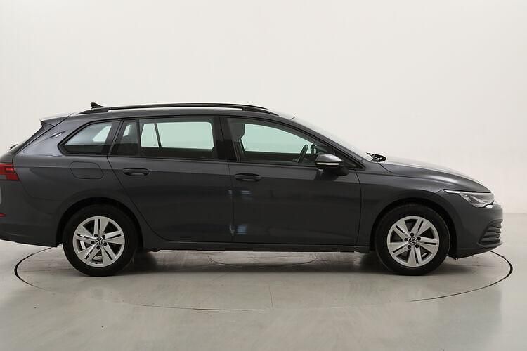 Usata VW Golf VIII Life 116 CV (85 kW) 2022 Station wagon