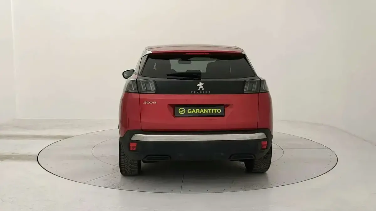 Usata Peugeot 3008 Allure 131 CV (96 kW) 2021 Rosso SUV