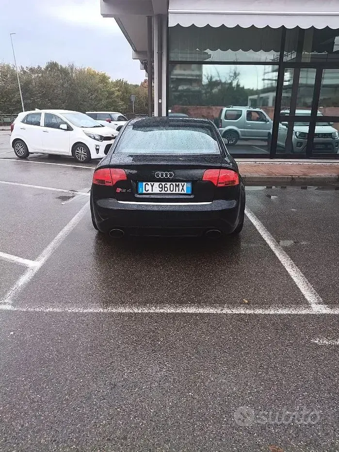 Usata Audi RS4 450 CV (330 kW) 2006 Nero Berlina