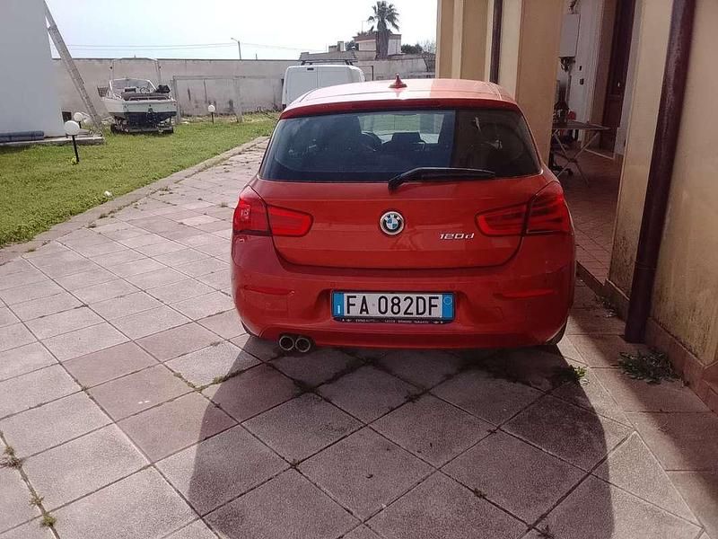 Usata BMW 120 190 CV (139 kW) 2015 Utilitaria