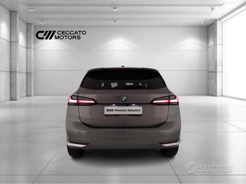Usata BMW 218 Active Tourer Comfort Edition 150 CV (110 kW) 2022 Grigio Monovolume