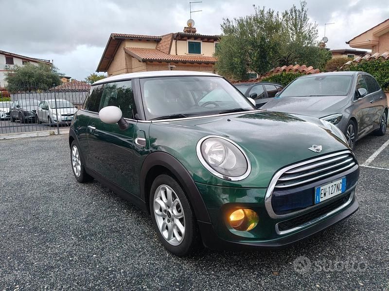 Usata Mini Cooper D 116 CV (85 kW) 2014 Verde Utilitaria