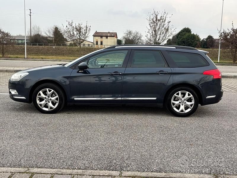Usata Citroën C5 Exclusive 163 CV (119 kW) 2010 Nero Station wagon