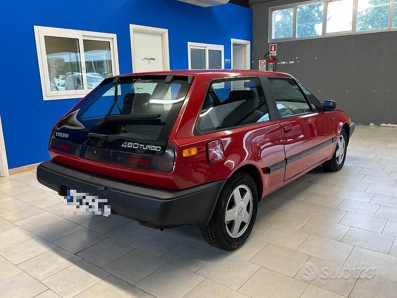 Usata Volvo 480 102 CV (75 kW) 1991 Rosso Coupé