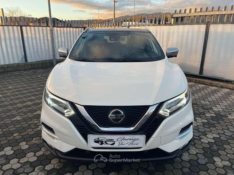 Usata Nissan Qashqai Tekna+ 116 CV (85 kW) 2019 Bianco SUV
