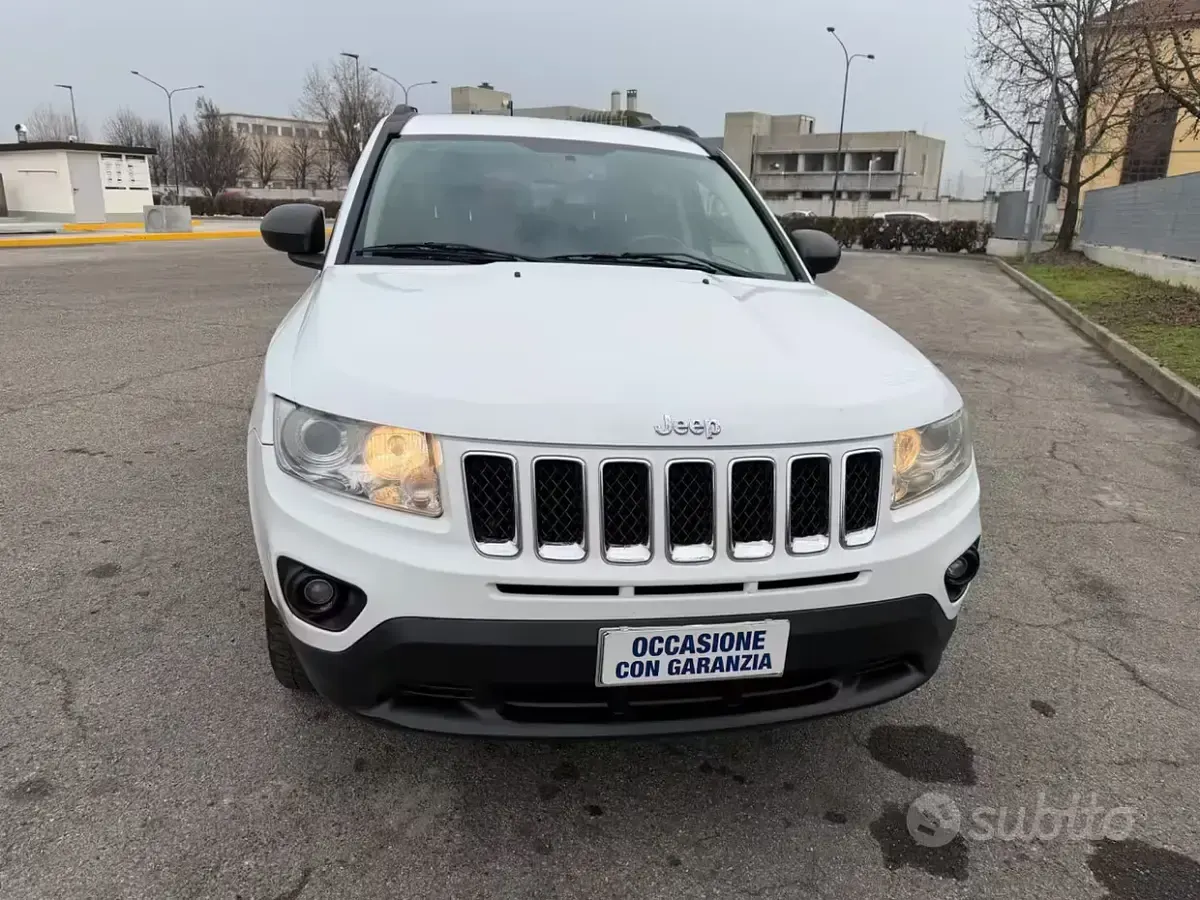 Usata Jeep Compass Limited 163 CV (119 kW) 2012 Bianco SUV