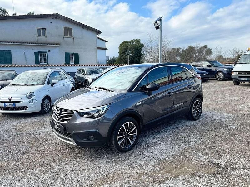 Grigio Usata 2020 Opel Crossland X Ultimate SUV | 11.900 € (Buon prezzo) - Immagine 1/4