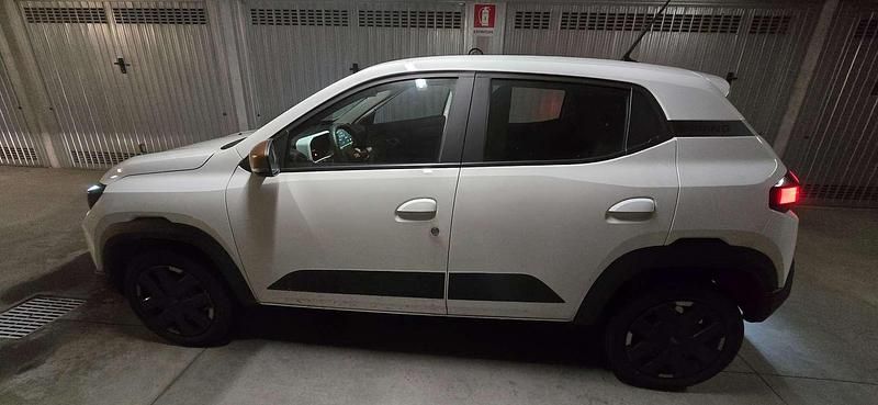 Usata Dacia Spring Expression 19 kW (26 CV) 2025 Bianco Utilitaria