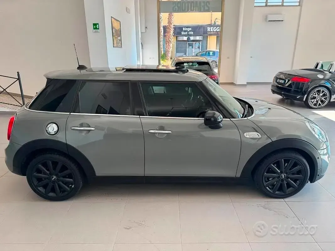 Usata Mini Cooper SD Hype 170 CV (125 kW) 2018 Grigio Utilitaria
