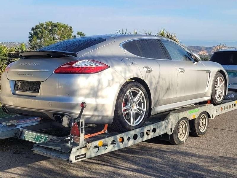 Usata Porsche Panamera 500 CV (367 kW) 2010 Argento Berlina