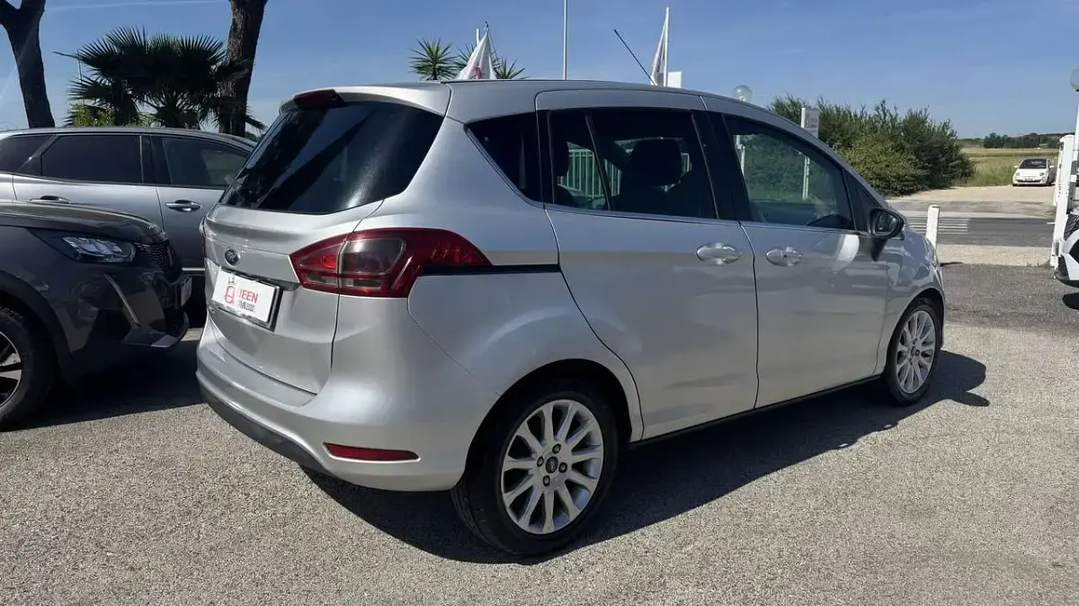 Usata Ford B-MAX 75 CV (55 kW) 2014 Argento Monovolume