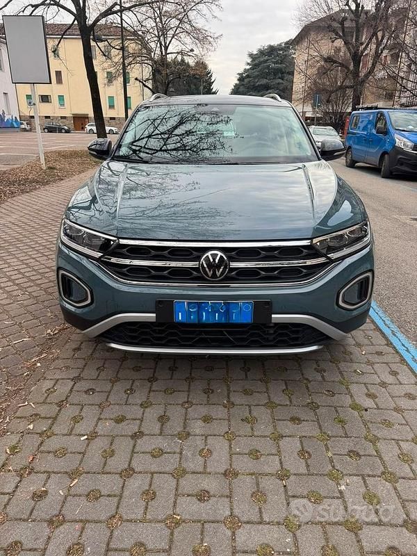 Usata VW T-Roc Style 150 CV (110 kW) 2023 SUV