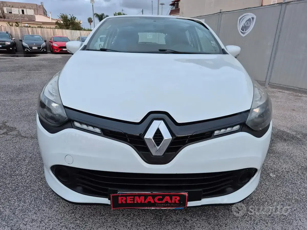 Usata Renault Clio IV 72 CV (52 kW) 2015 Bianco Berlina