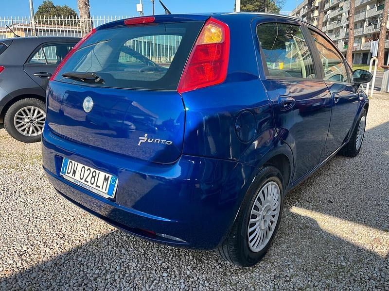 Usata Fiat Grande Punto 90 CV (66 kW) 2007 Blu Utilitaria