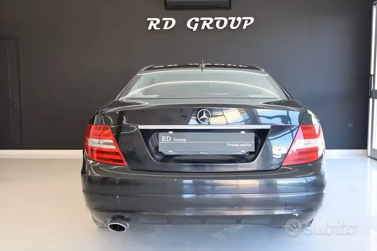 Usata Mercedes C220 Avantgarde 170 CV (125 kW) 2011 Nero Coupé