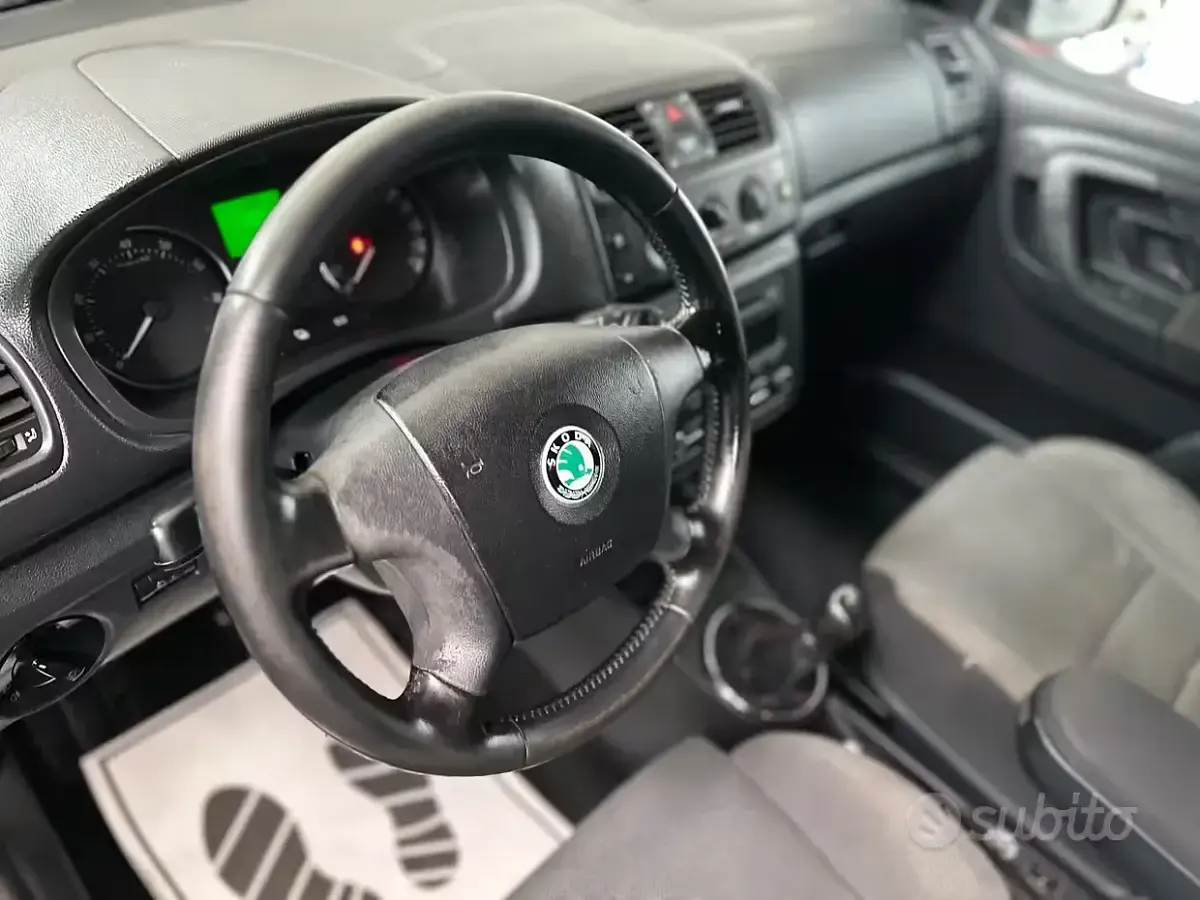Usata Skoda Fabia 69 CV (50 kW) 2013 Bianco Berlina