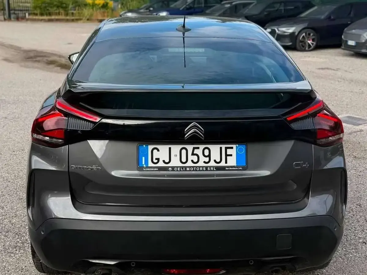 Usata Citroën C4 Feel 131 CV (96 kW) 2022 Grigio Berlina