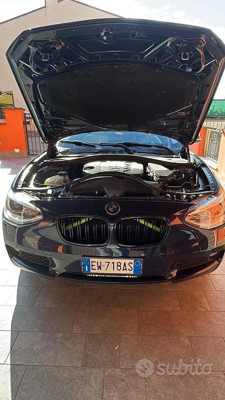 Usata BMW 118 143 CV (105 kW) 2014 Blu Utilitaria